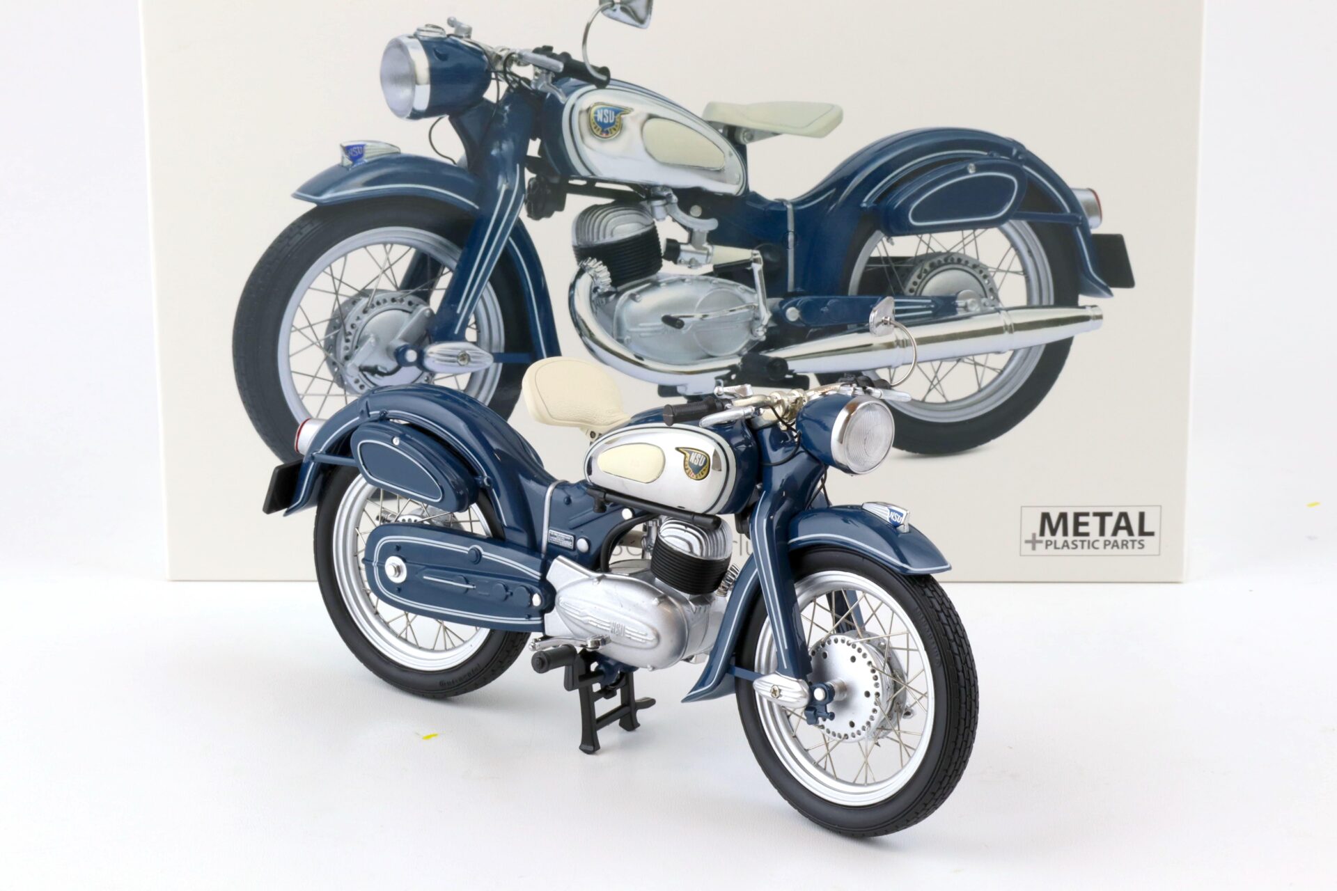 1:10 Schuco NSU Superlux blue/ chrome 450667500