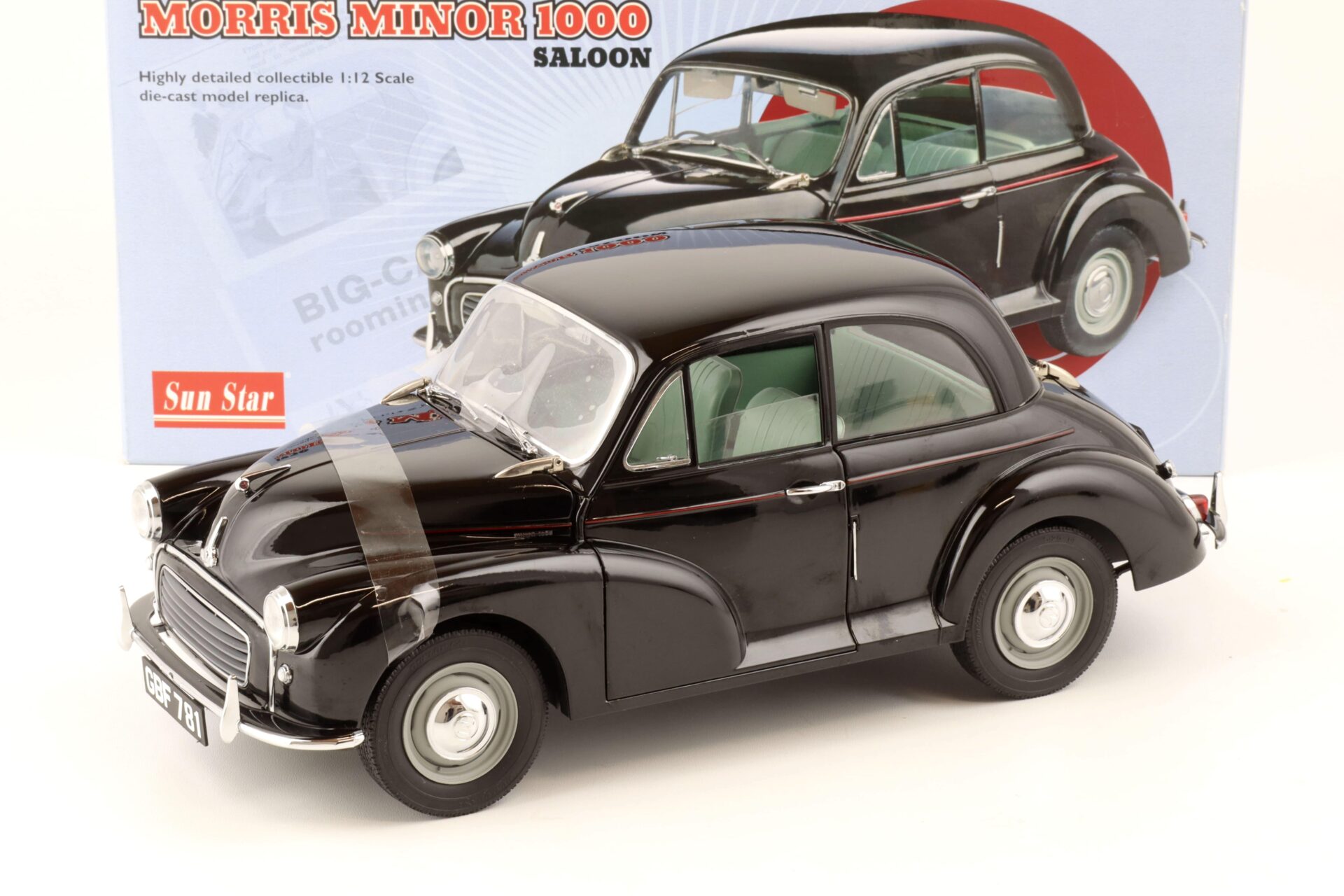 ID 79968 orig 1.jpg 1:12 Sun Star 1956 Morris Minor 1000 Saloon black 4781