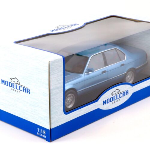 1:18 MCG BMW 7-Series 730i (E32) Limousine blue metallic