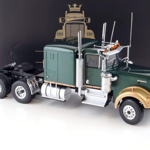1:18 Road Kings truck Kenworth W900 SZM dark green metallic/ gold - Image 2