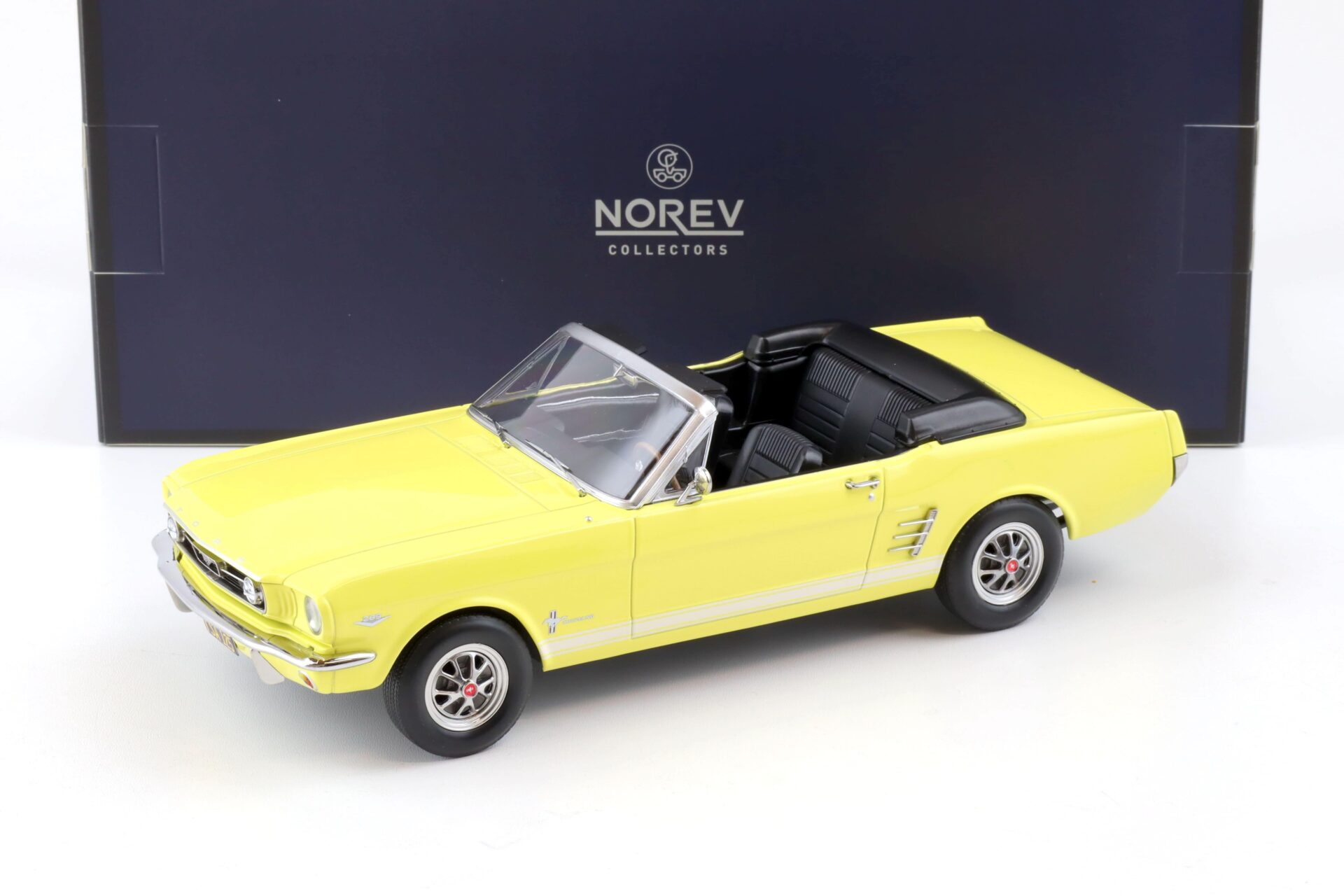 ID 82584 orig 2.jpg 1:18 Norev Ford Mustang Convertible 1966 yellow - Limited 200 pcs.