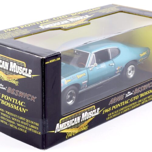 1:18 ERTL 1968 Pontiac GTO Coupe BOSSMAN Arnie Beswick the Farmer blue - Image 4