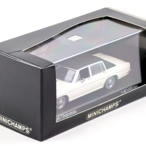 1:43 Minichamps Opel Diplomat Limousine 1968 Chamonix white/ black roof