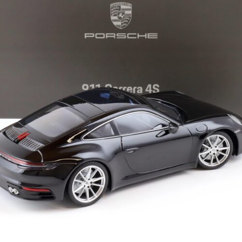 1:18 Minichamps Porsche 911 (992) Carrera 4S Coupe black WAP DEALER - Image 3