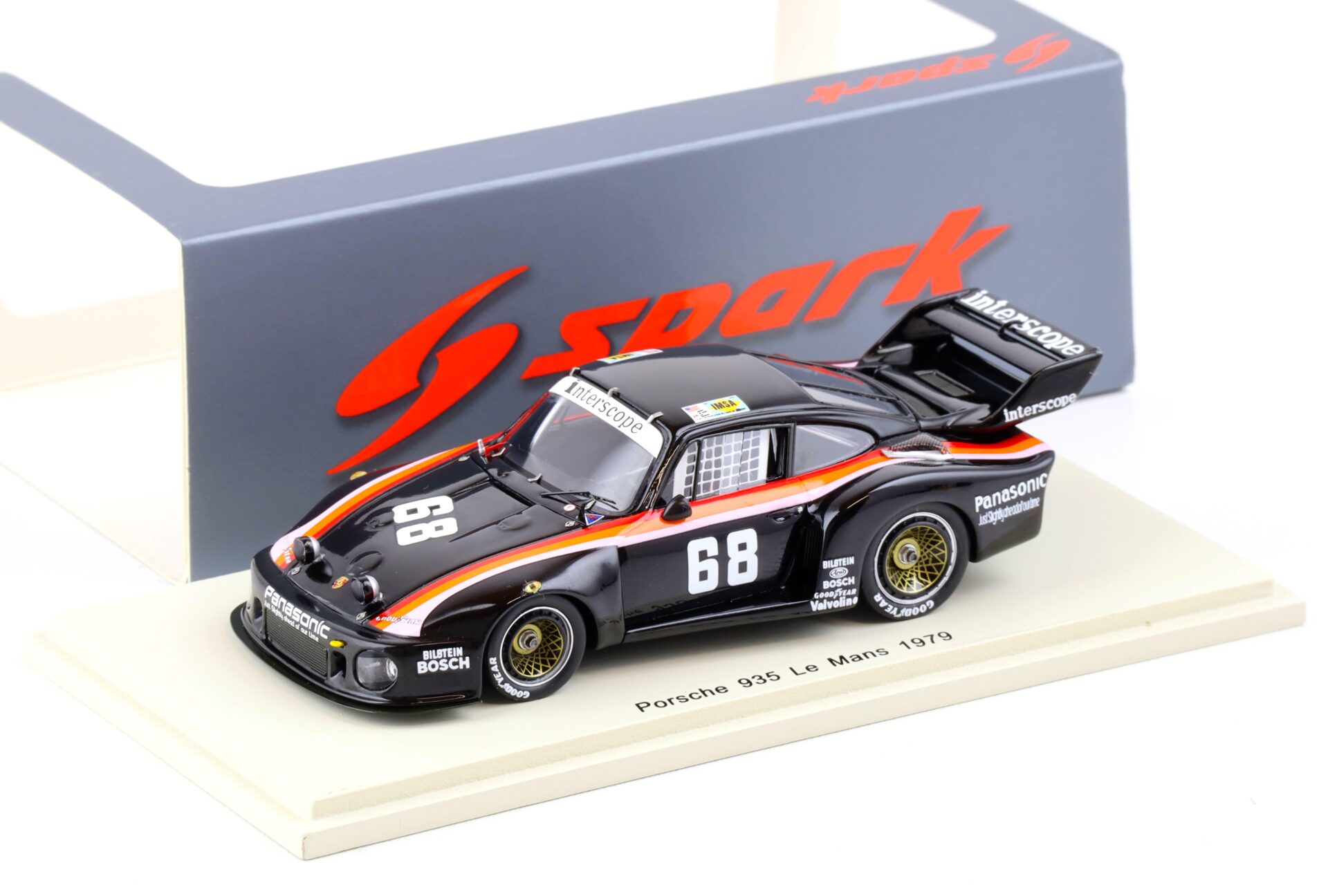 ID 83583 orig 1.jpg 1:43 Spark Porsche 935 Le Mans 1979 INTERSCOPE #68 Minter/ Morton