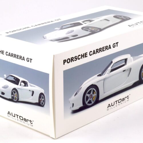 1:18 AUTOart Porsche Carrera GT 2003 white 78045 - Image 4