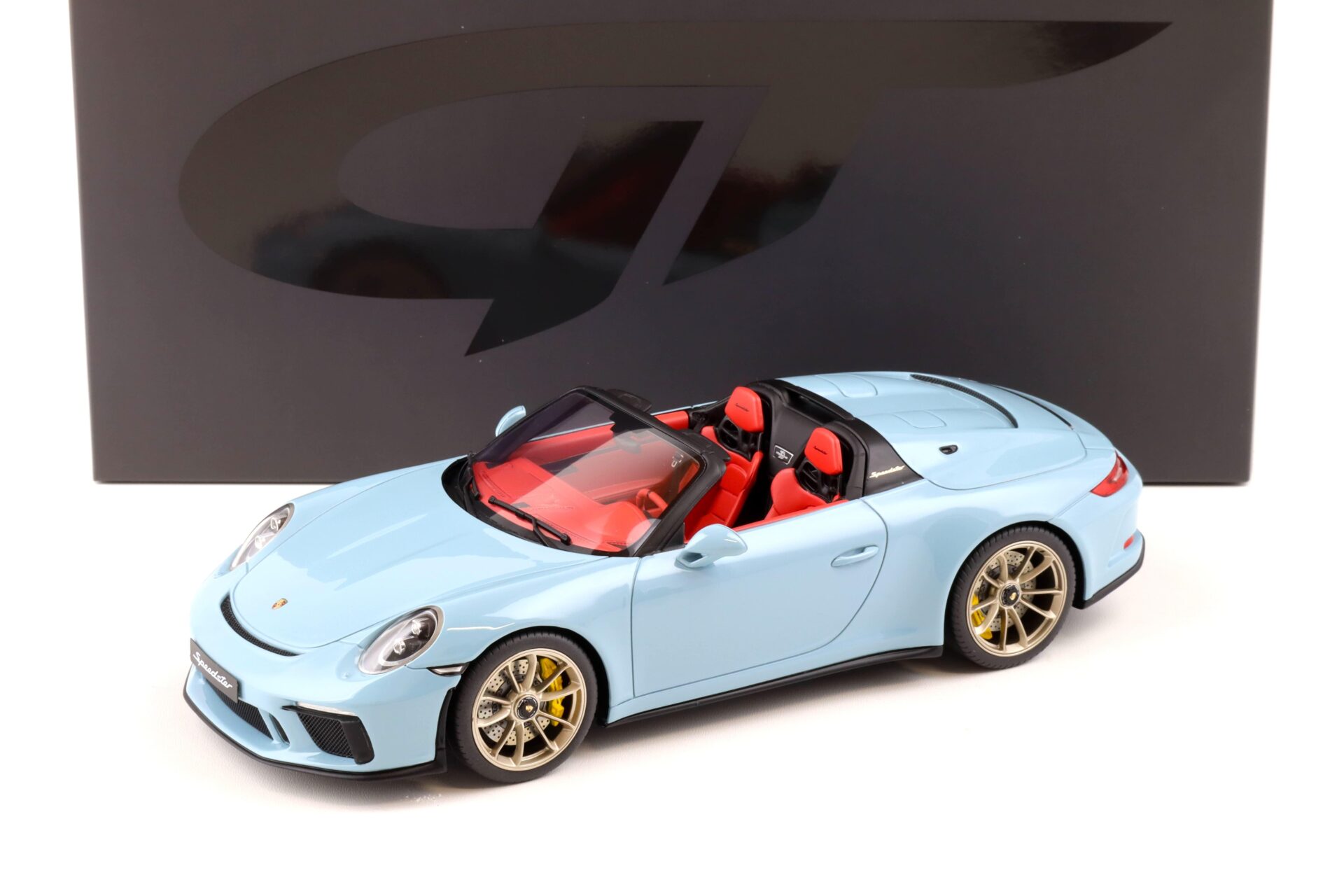ID 83821 orig.jpg 1:18 GT Spirit GT408 Porsche 911 (991.2) Speedster 2019 Meissen blue/ red interior