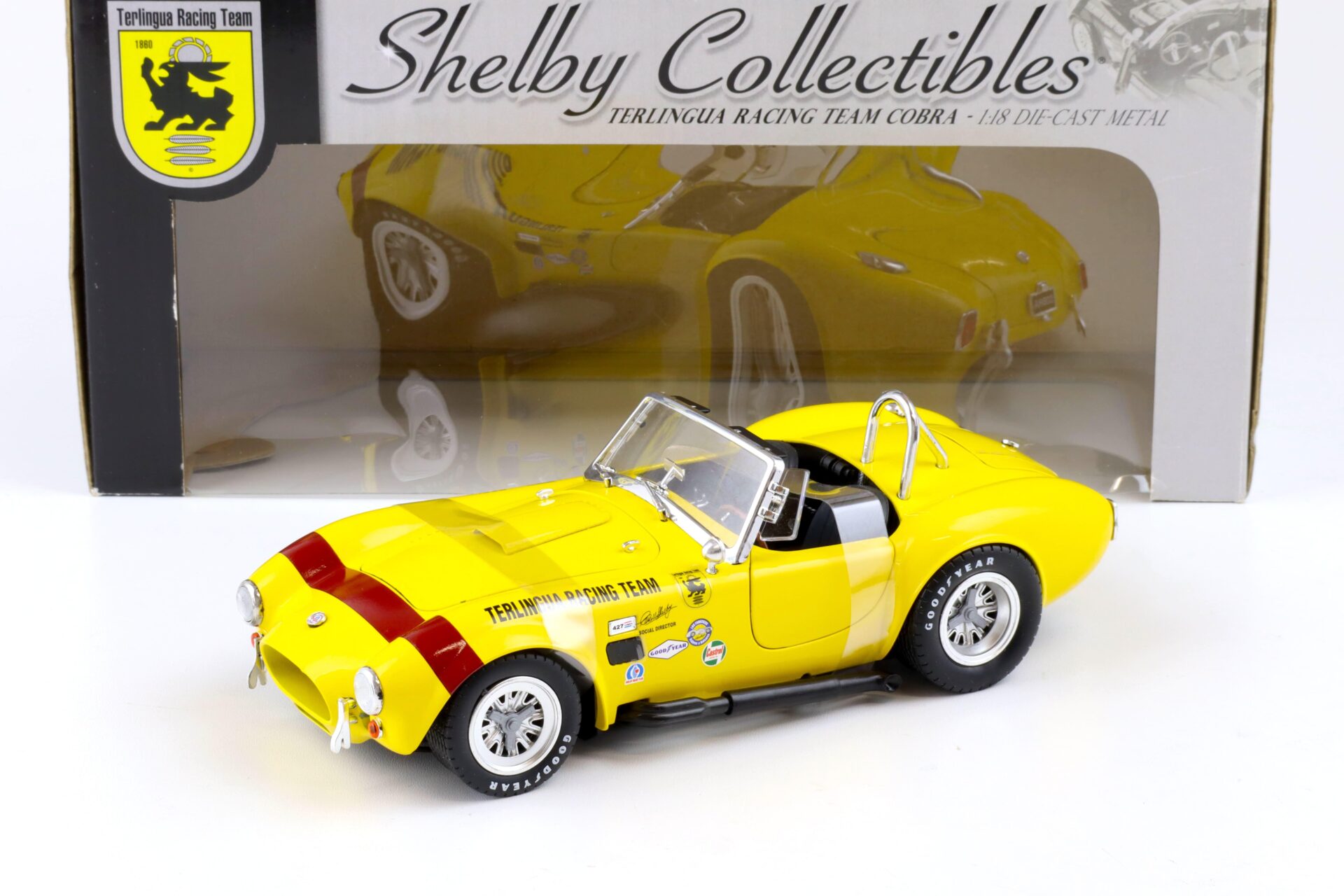ID 84512 orig.jpg 1:18 Shelby Collectibles 1965 Shelby Cobra Terlingua Racing Team yellow/ red