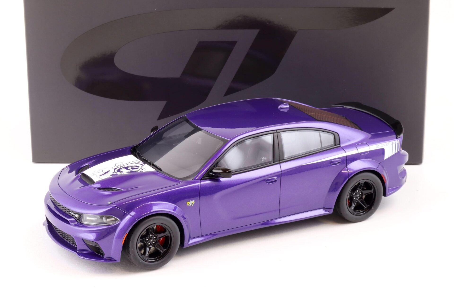 ID 84727 orig.jpg 1:18 GT Spirit GT895 Dodge Charger Super Bee purple metallic 2023