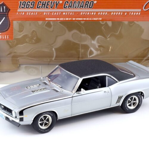 1:18 Highway61 Chevrolet Camaro Coupe 1969 silver/ black vinyl roof 50393