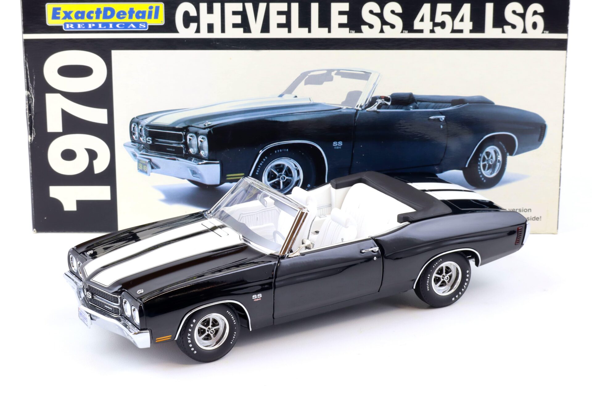 ID 86189 orig 1.jpg 1:18 Exact Detail 1970 Chevrolet Chevelle SS 454 LS6 Convertible black WCC602