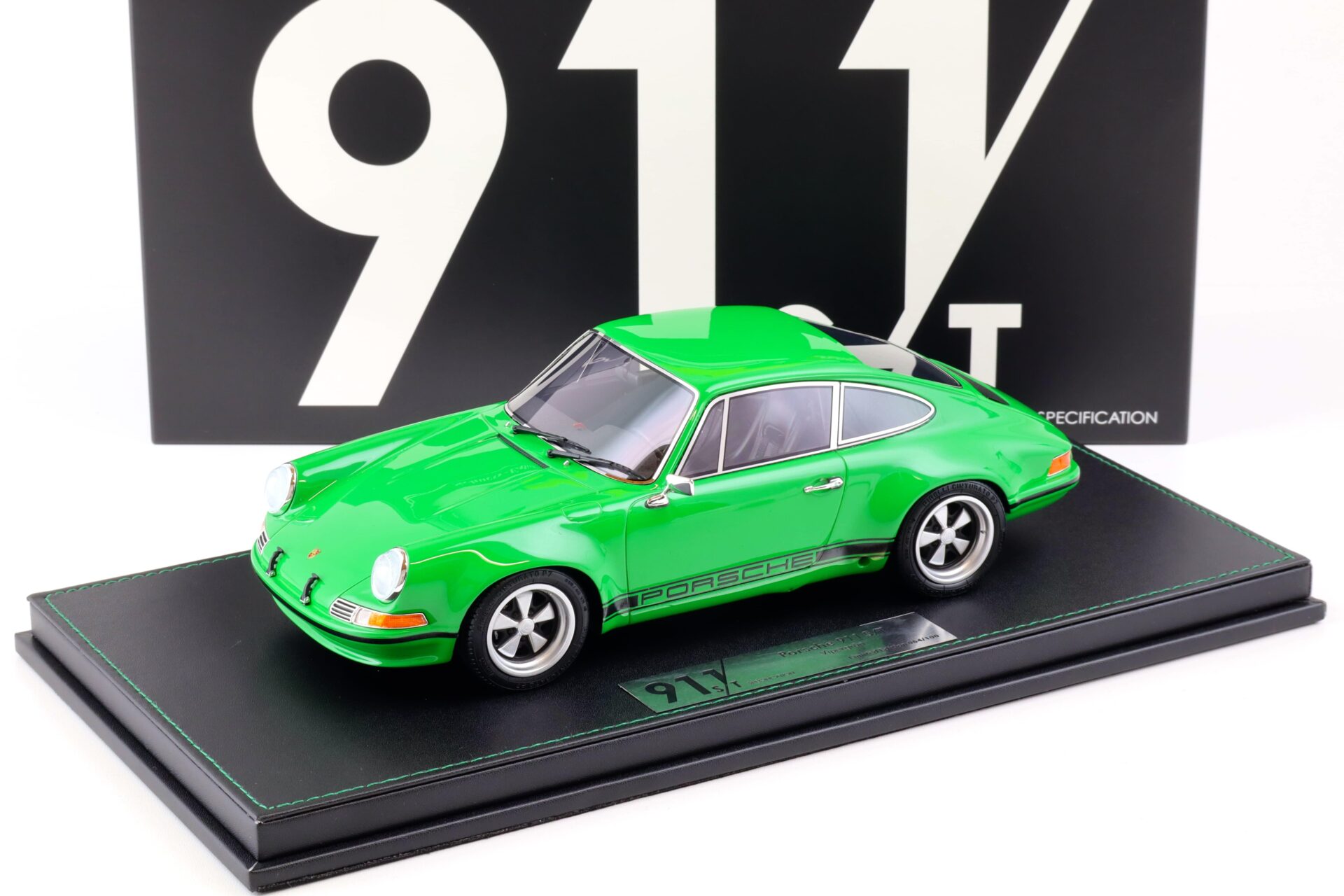 ID 86366 orig 1.jpg 1:18 car.tima Porsche 911 S/T Specification Coupe Viper green - Limited 100 pcs.