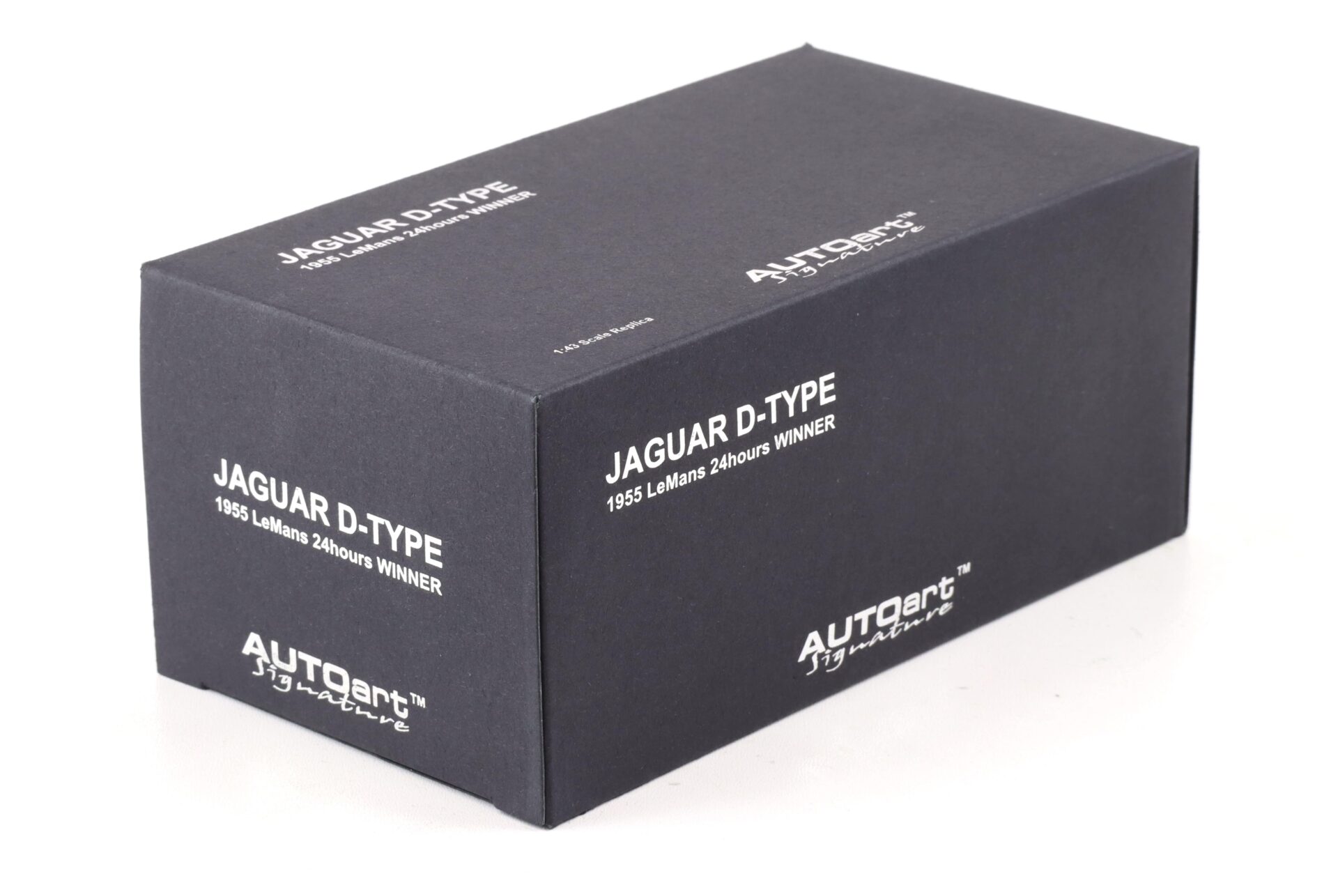 1:43 AUTOart Jaguar D-TYPE 1955 LeMans 24h Winner J.M. Hawthorn/ Bueb #6