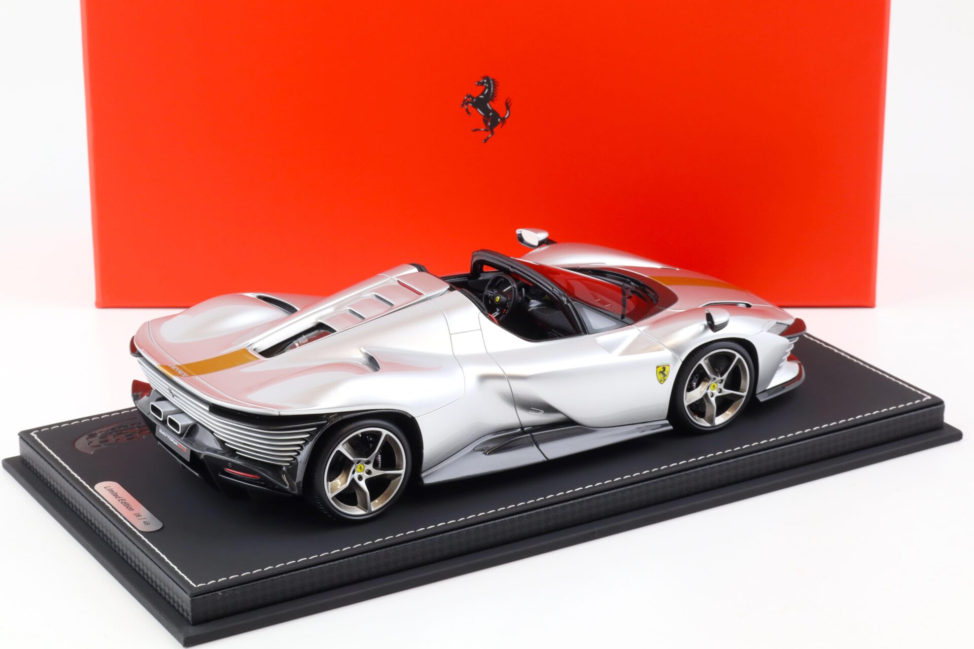 1:18 BBR Ferrari SP3 Daytona Serie Icona Argento Nurburgring - Limited 48 pcs.