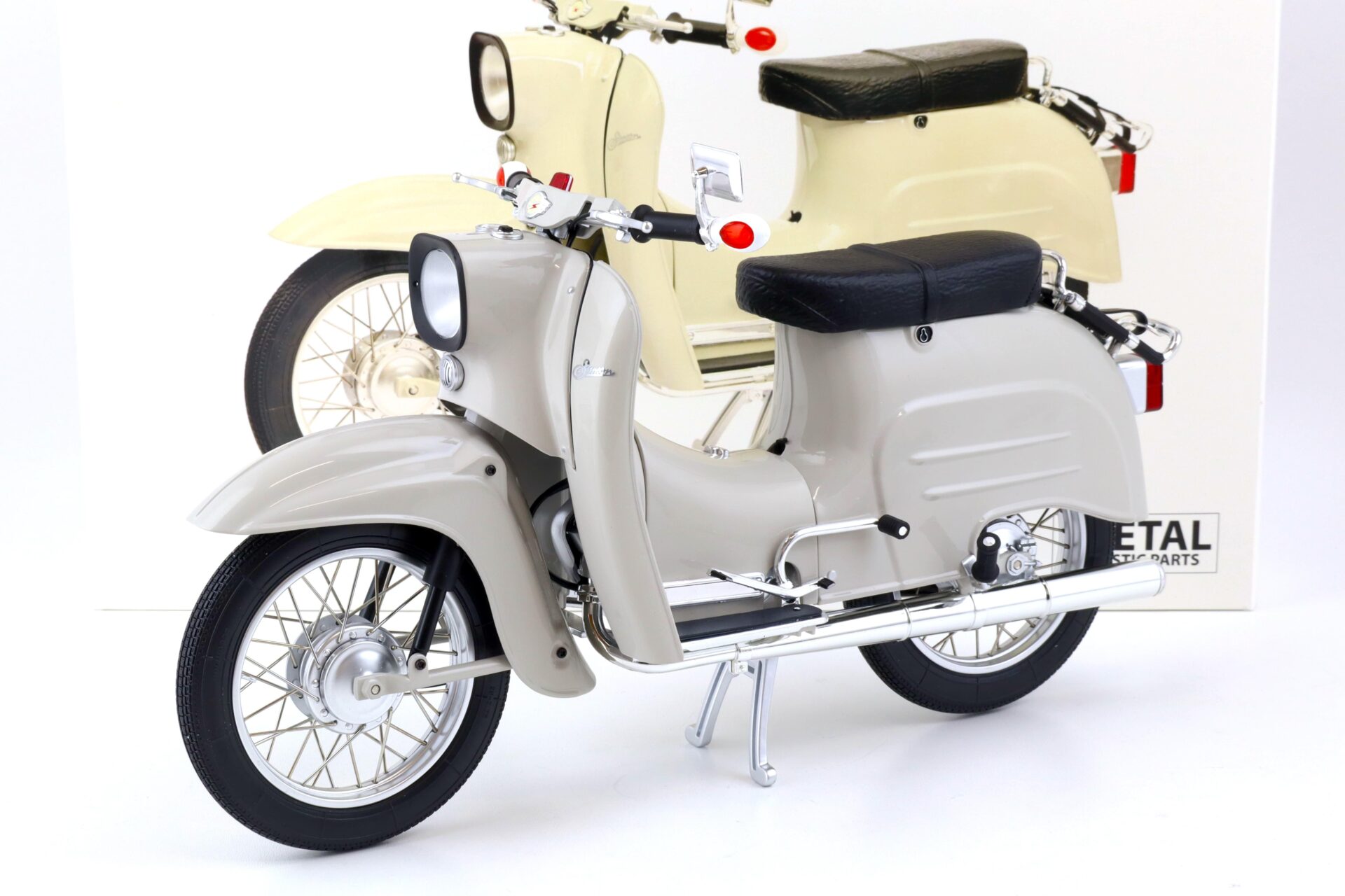 ID 86537 orig 1.jpg 1:5 Schuco Edition Simson Schwalbe KR51 white 450091000