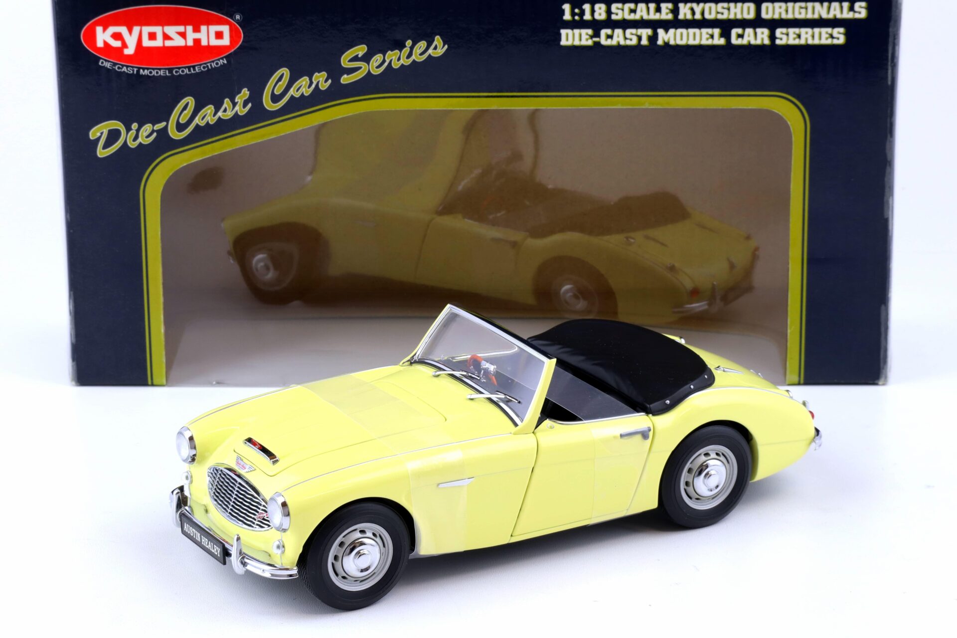 ID 86555 orig 1.jpg 1:18 Kyosho Austin Healey 100 /6 Roadster Pale yellow 08144Y