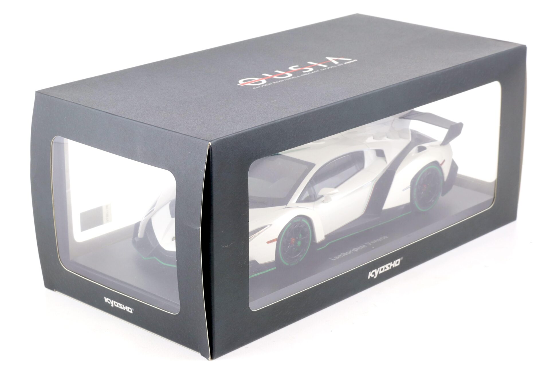 1:18 Kyosho Ousia Lamborghini Veneno Coupe white/ green Line C09501WG