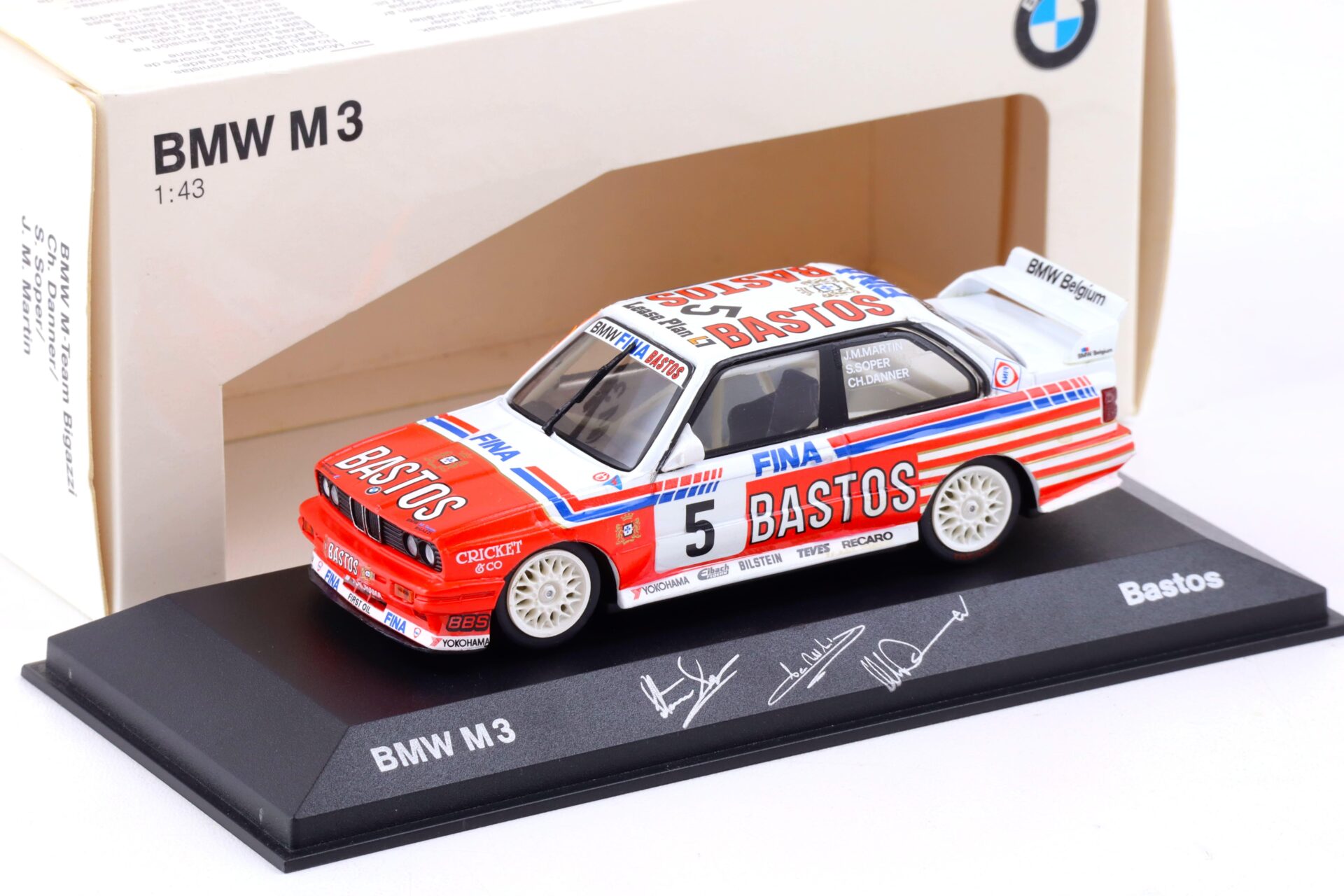 ID 87212 orig 1.jpg 1:43 Minichamps BMW M3 E30 Bastos M-Team Bigazzi Danner/Soper #5 DEALER VERSION