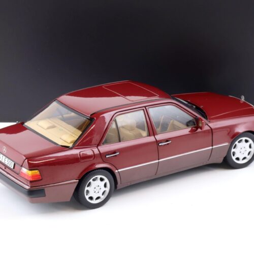 1:18 Norev Mercedes 500 E W124 Limousine 1992 almandine red DEALER VERSION