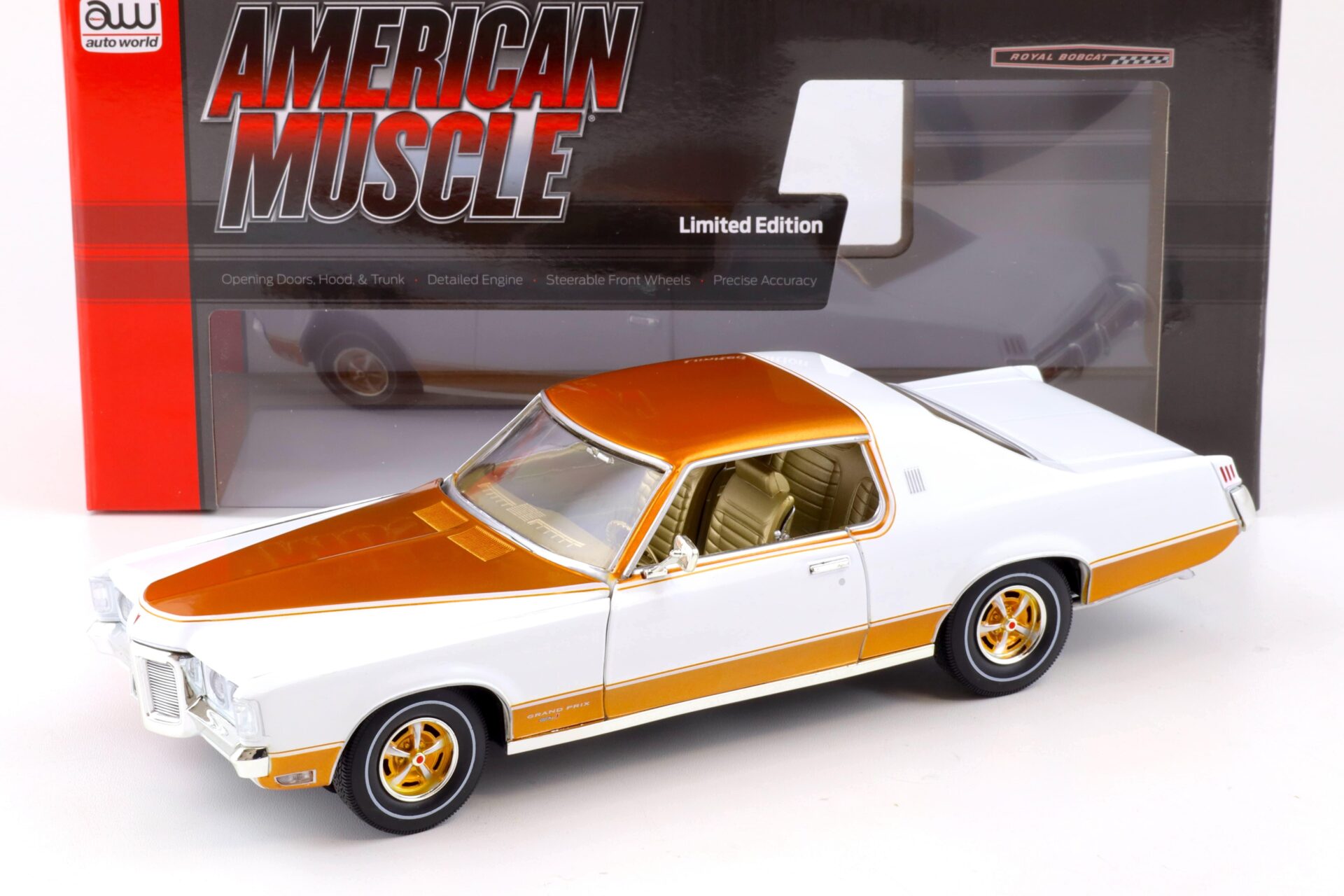 ID 87575 orig.jpg 1:18 Auto World 1969 Pontiac Grand Prix Royal Bobcat Model J Cameo white/ gold