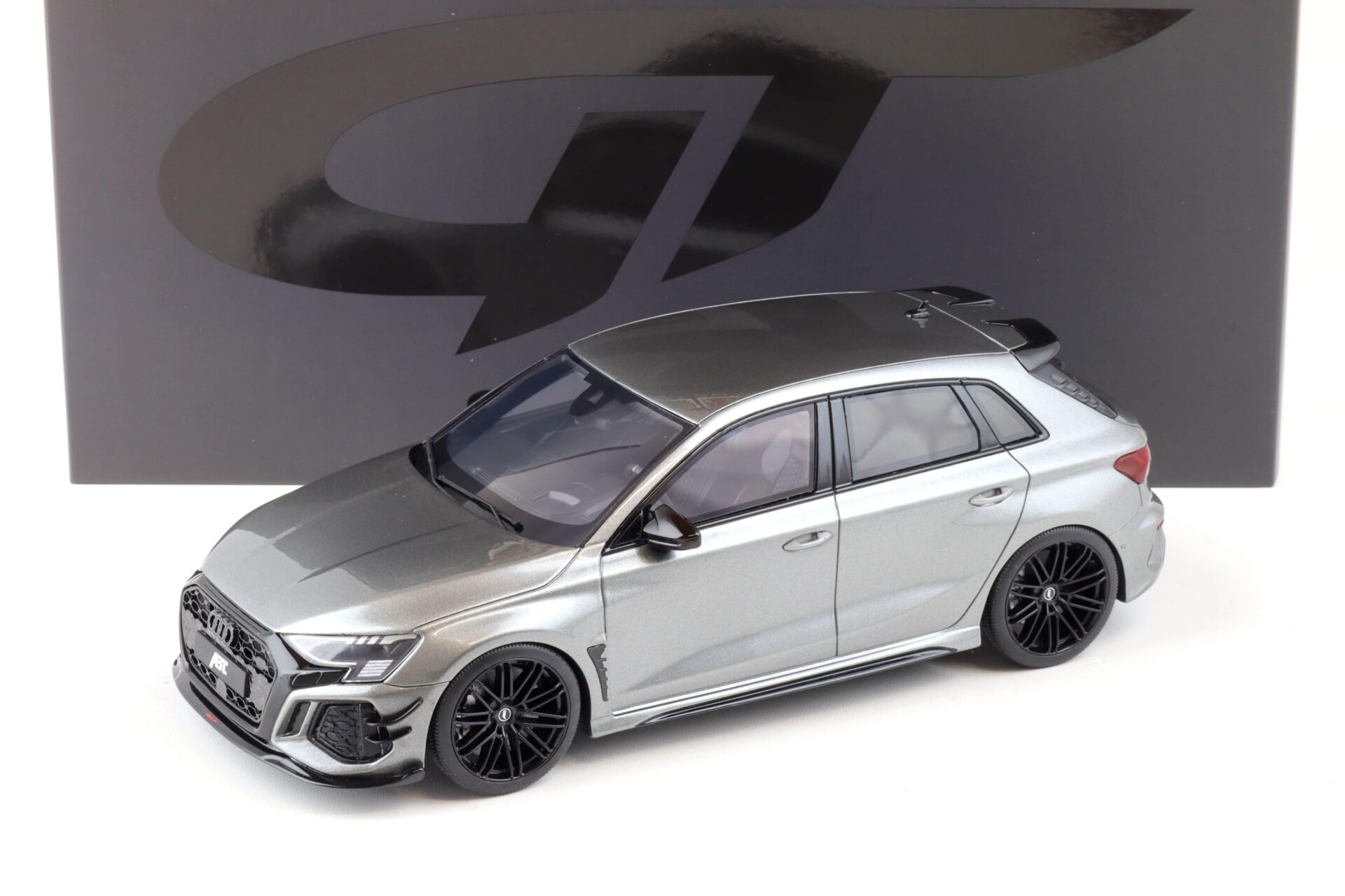 ID 88672 orig.jpg 1:18 GT Spirit GT434 ABT Audi RS3-R Sportback 2023 grey metallic