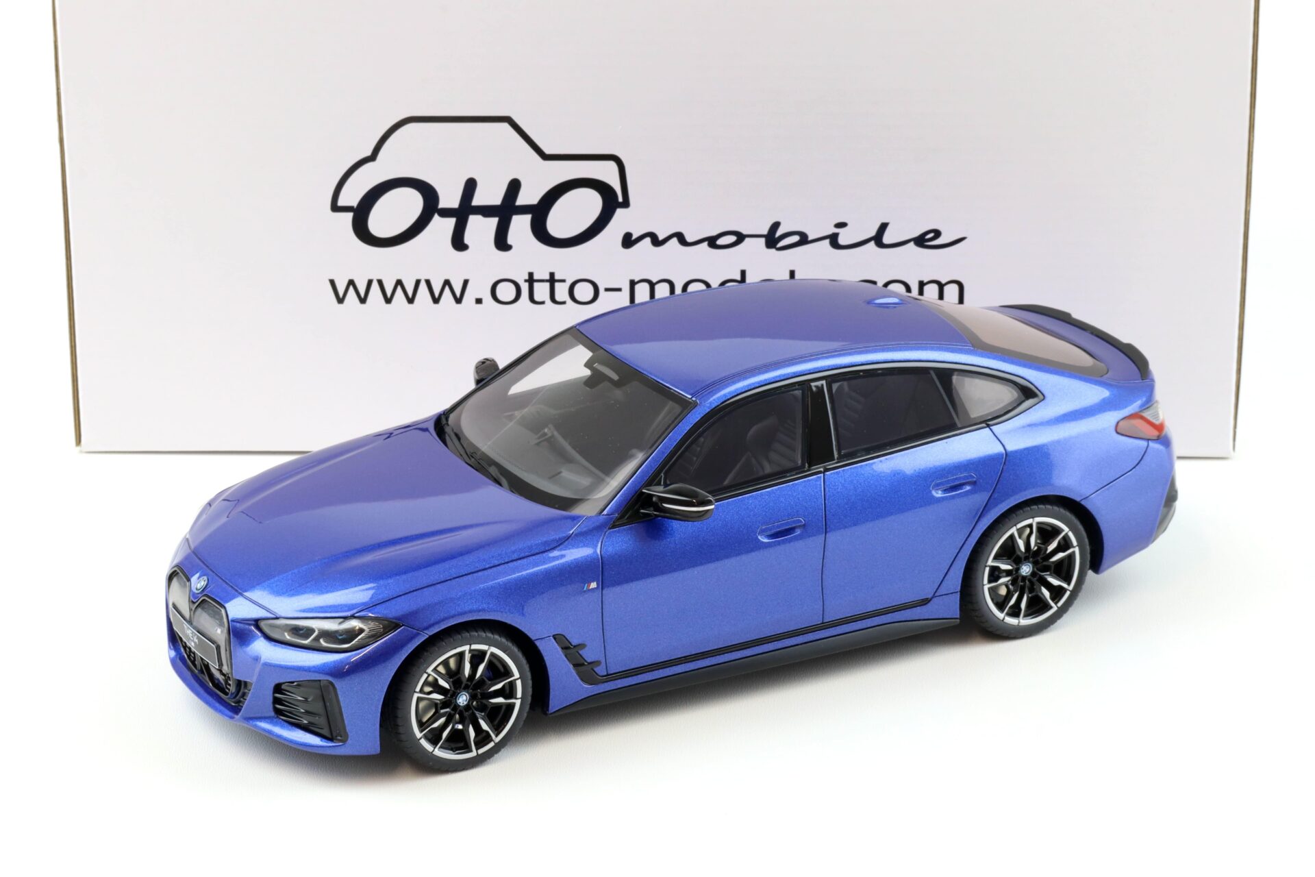 ID 89499 orig.jpg 1:18 OTTO mobile OT453 BMW I4 M50 G26 Gran Coupe 2021 Portimao blue metallic