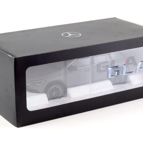 1:18 Z-Models Mercedes GLA AMG Line H247 mountain grey magno 2020 DEALER VERSION