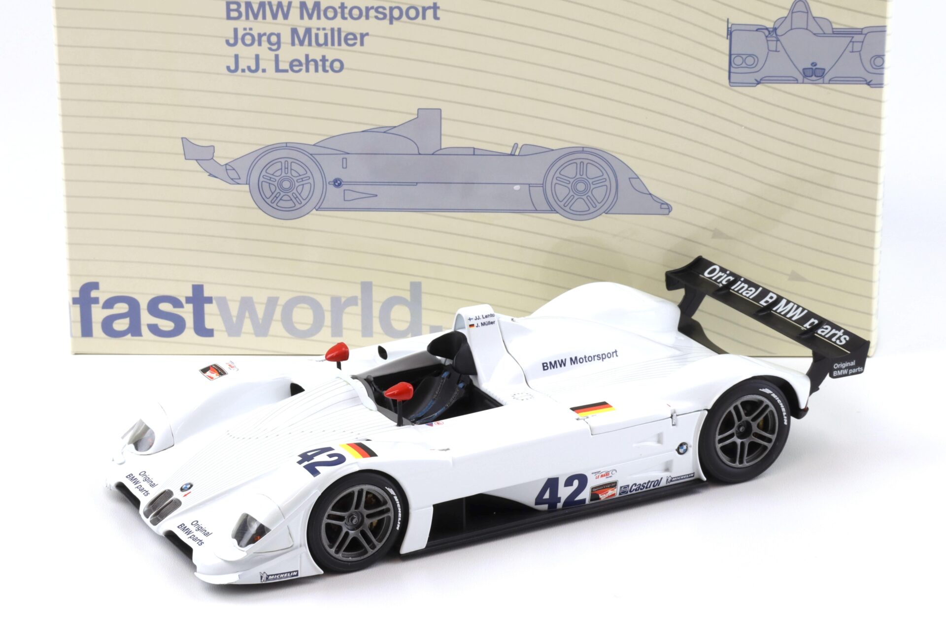 ID 91932 orig 1.jpg 1:18 Kyosho BMW V12 LMR BMW Motorsport #42 Letho/ Müller DEALER VERSION