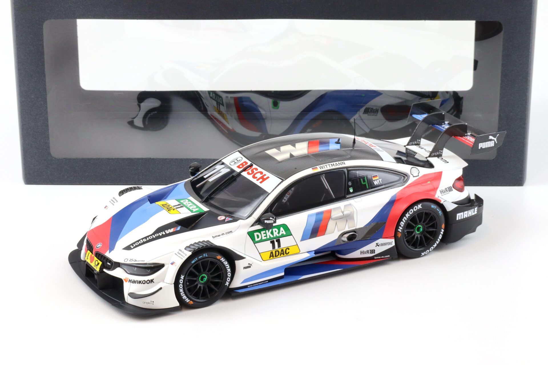 ID 91991 orig 1.jpg 1:18 Minichamps BMW M4 DTM 2018 Wittmann #11 DEALER VERSION
