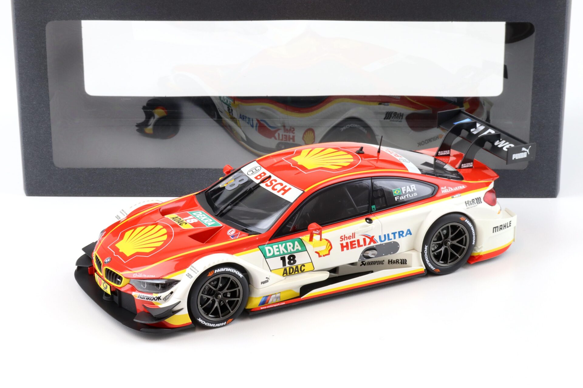 ID 92003 orig.jpg 1:18 Norev BMW M4 DTM 2015 A.Farfus #18 BMW Team RBM Shell DEALER VERSION