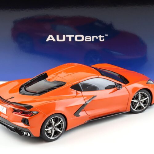 1:18 AUTOart Chevrolet Corvette C8 Stingray Z51 Sebring orange 2020