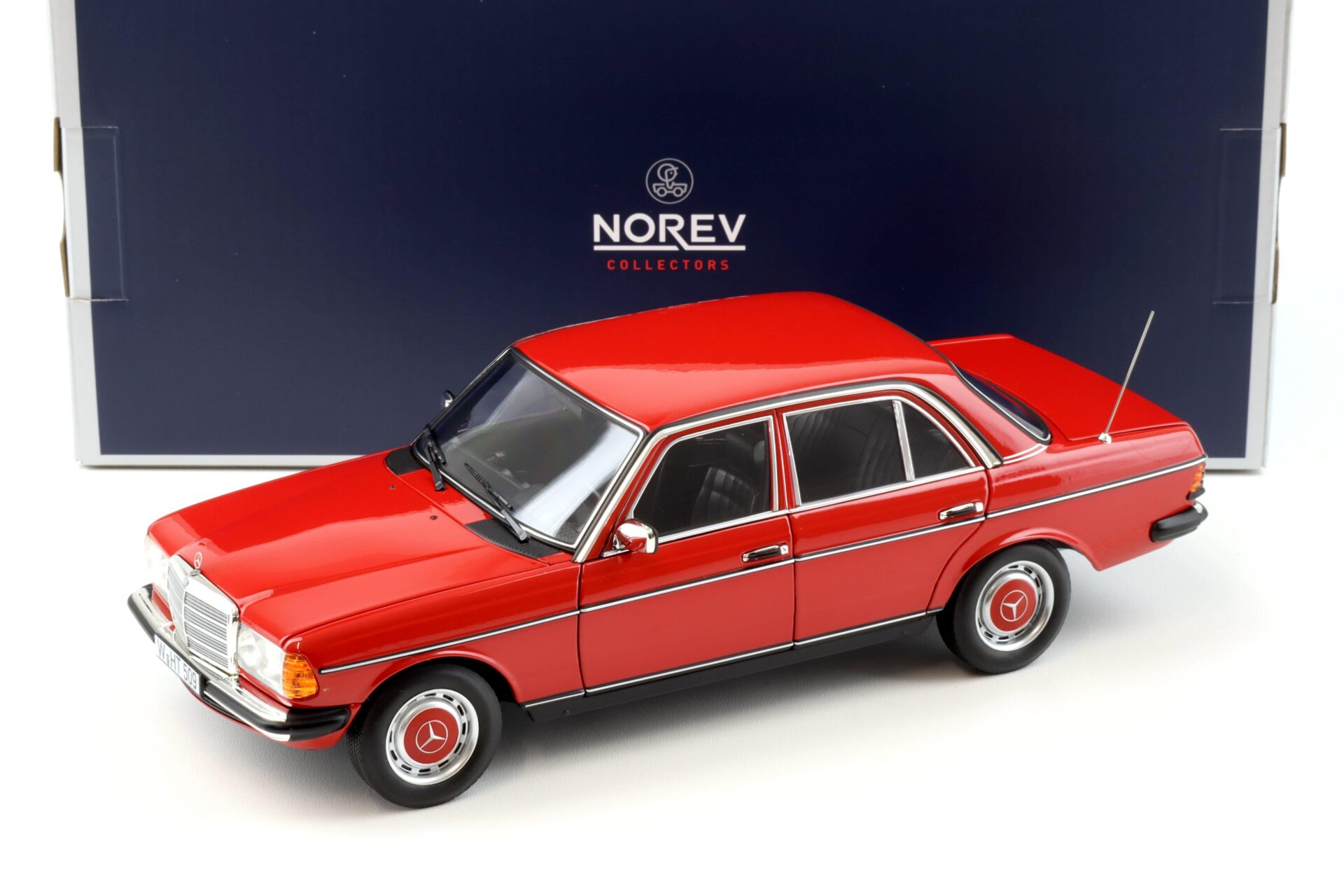 ID 92312 orig 1.jpg 1:18 Norev Mercedes 200 Limousine W123 red 1982 - Limited 1000 pcs.
