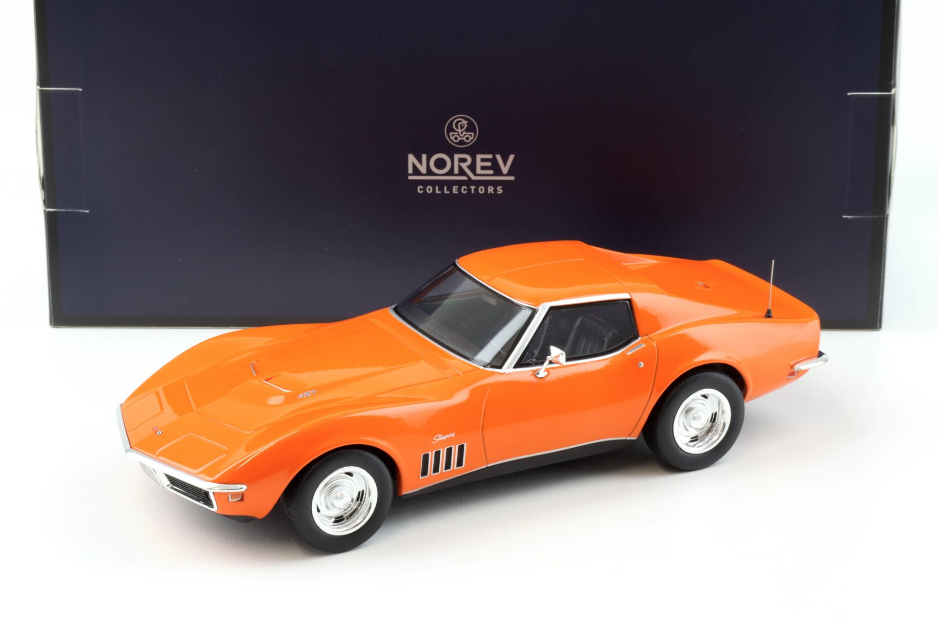 ID 92317 orig 2.jpg 1:18 Norev Chevrolet Corvette C3 Stingray Coupe 1969 Monaco orange - Limited 200 pcs.