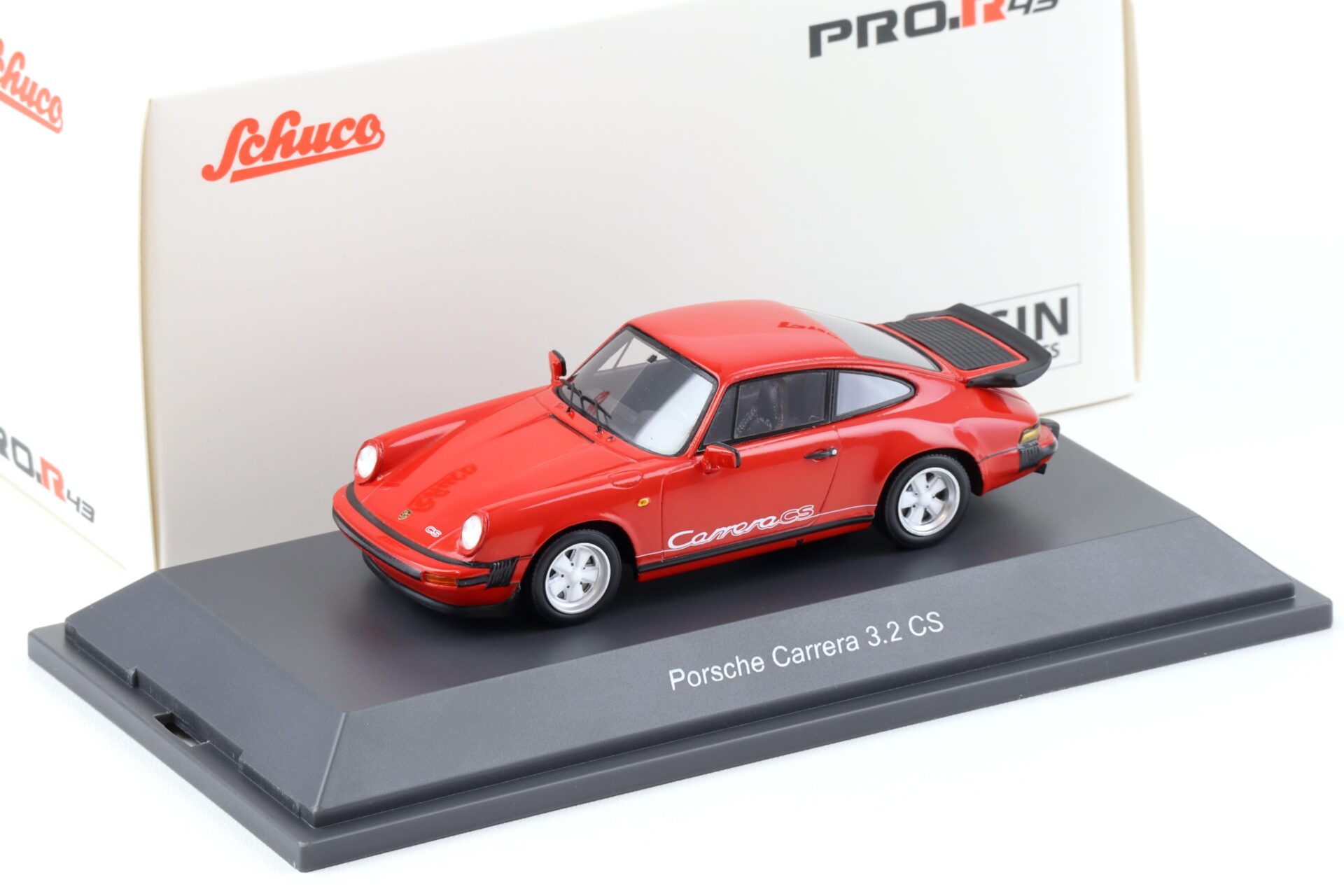 ID 92392 orig.jpg 1:43 Schuco PRO.R43 Porsche 911 Carrera 3.2 CS Coupe red/ white