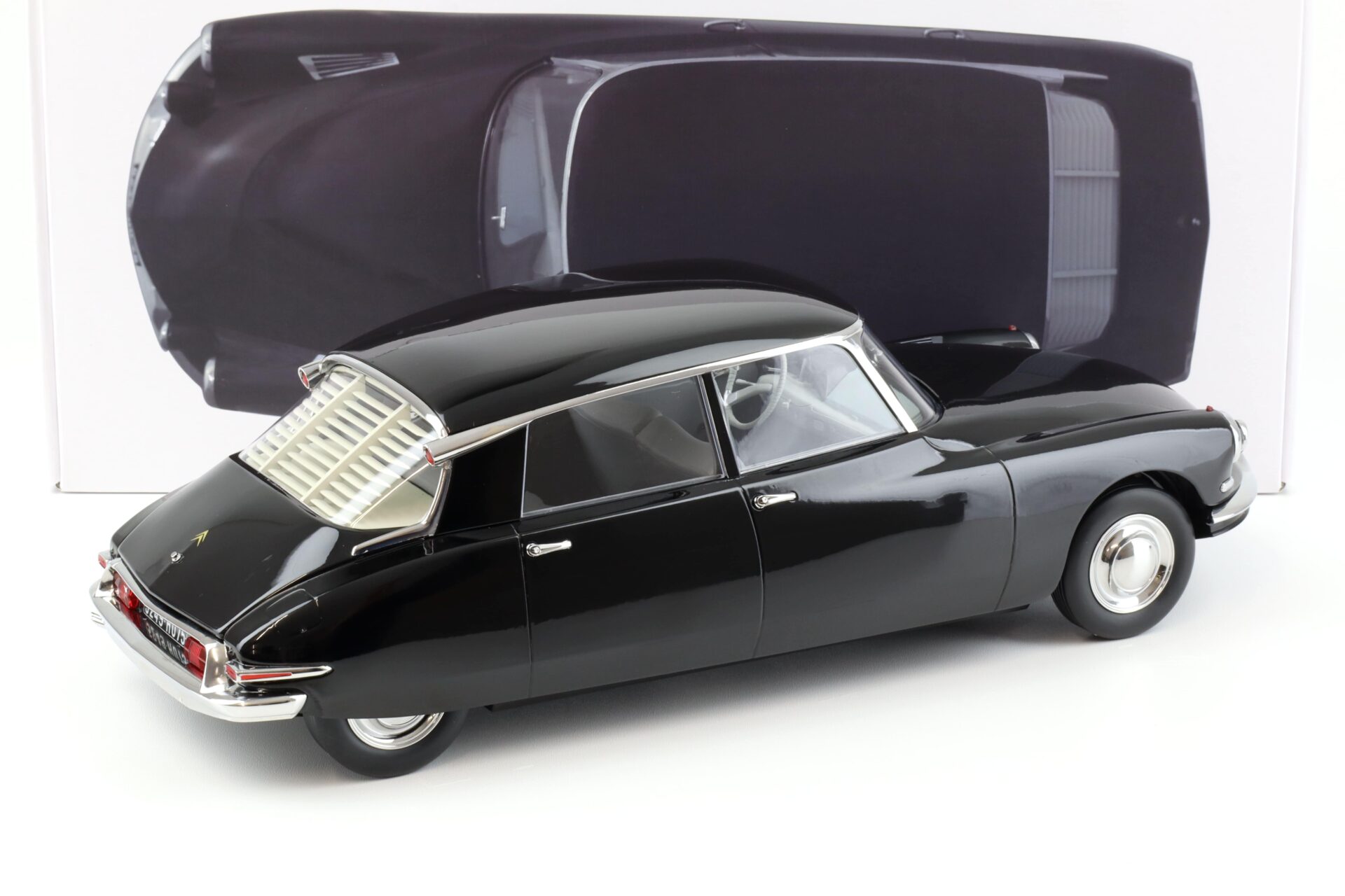1:12 Norev Citroen DS 19 Black De Gaulle 1962 - Limited 250 pcs.