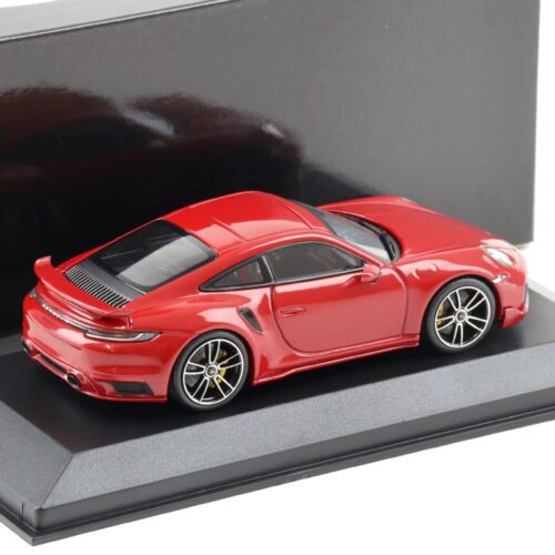 1:43 Minichamps Porsche 911 (992) Turbo S Coupe Sport Design 2021 Karmin red