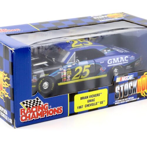 1:18 ERTL 1967 Chevrolet Chevelle Brian Vickers GMAC #25 blue 76332