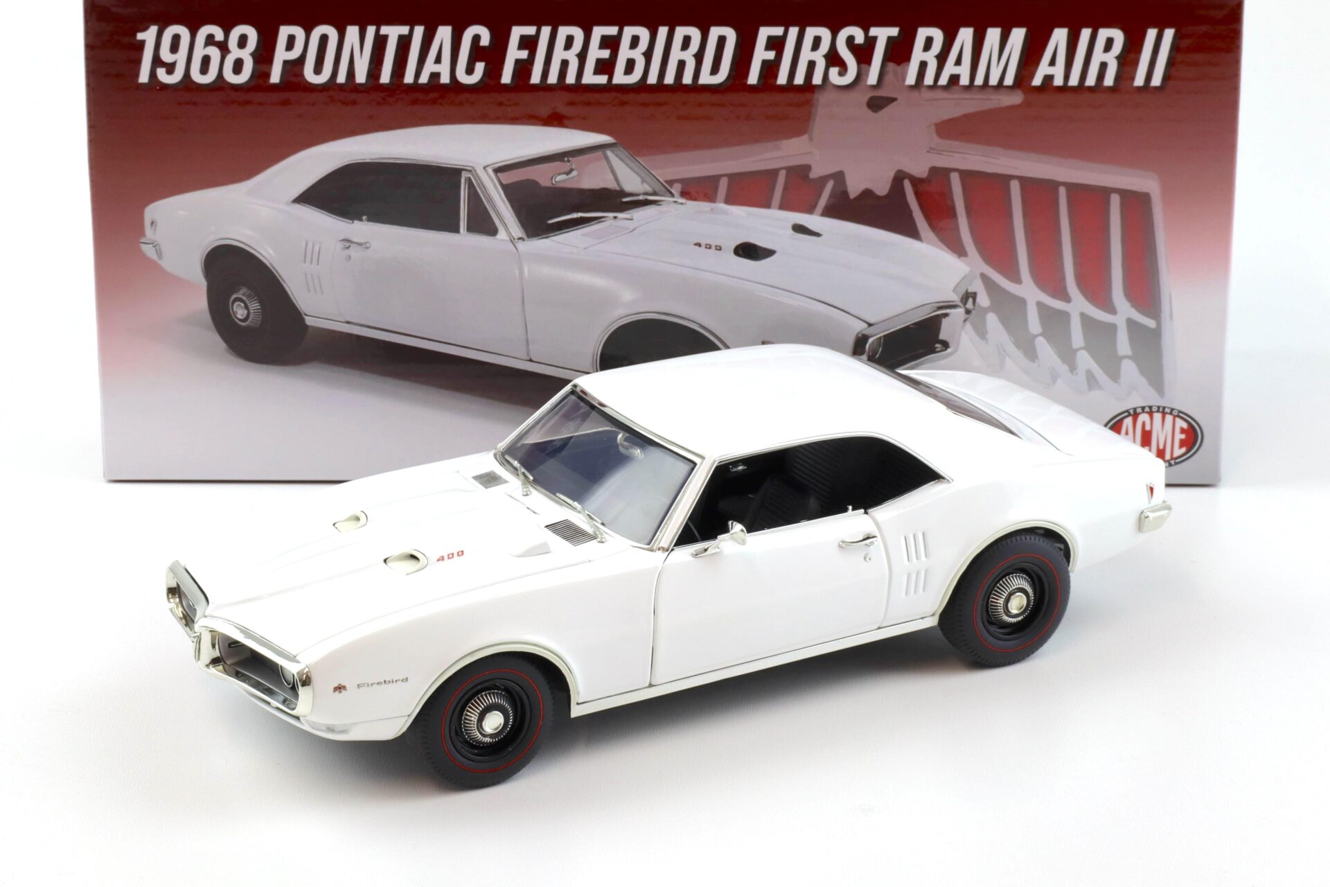 ID 96262 orig.jpg 1:18 ACME 1968 Pontiac Firebird First Ram Air II Coupe white