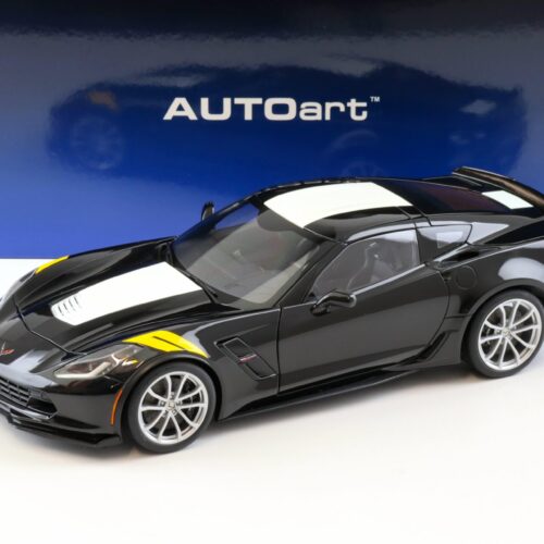 1:18 AUTOart Chevrolet Corvette C7 Grand Sport black/ white stripes 71273