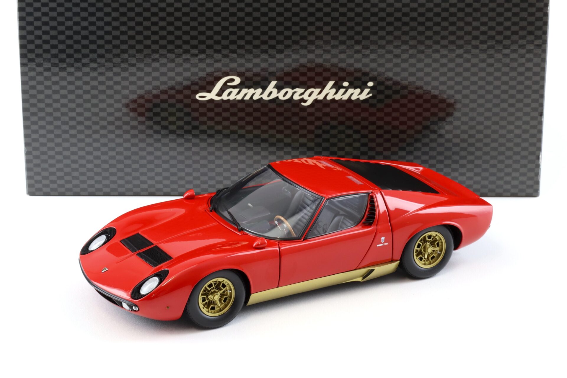 ID 97344 orig 1.jpg 1:18 Kyosho Lamborghini Miura P400 Coupe red/ gold 08312R
