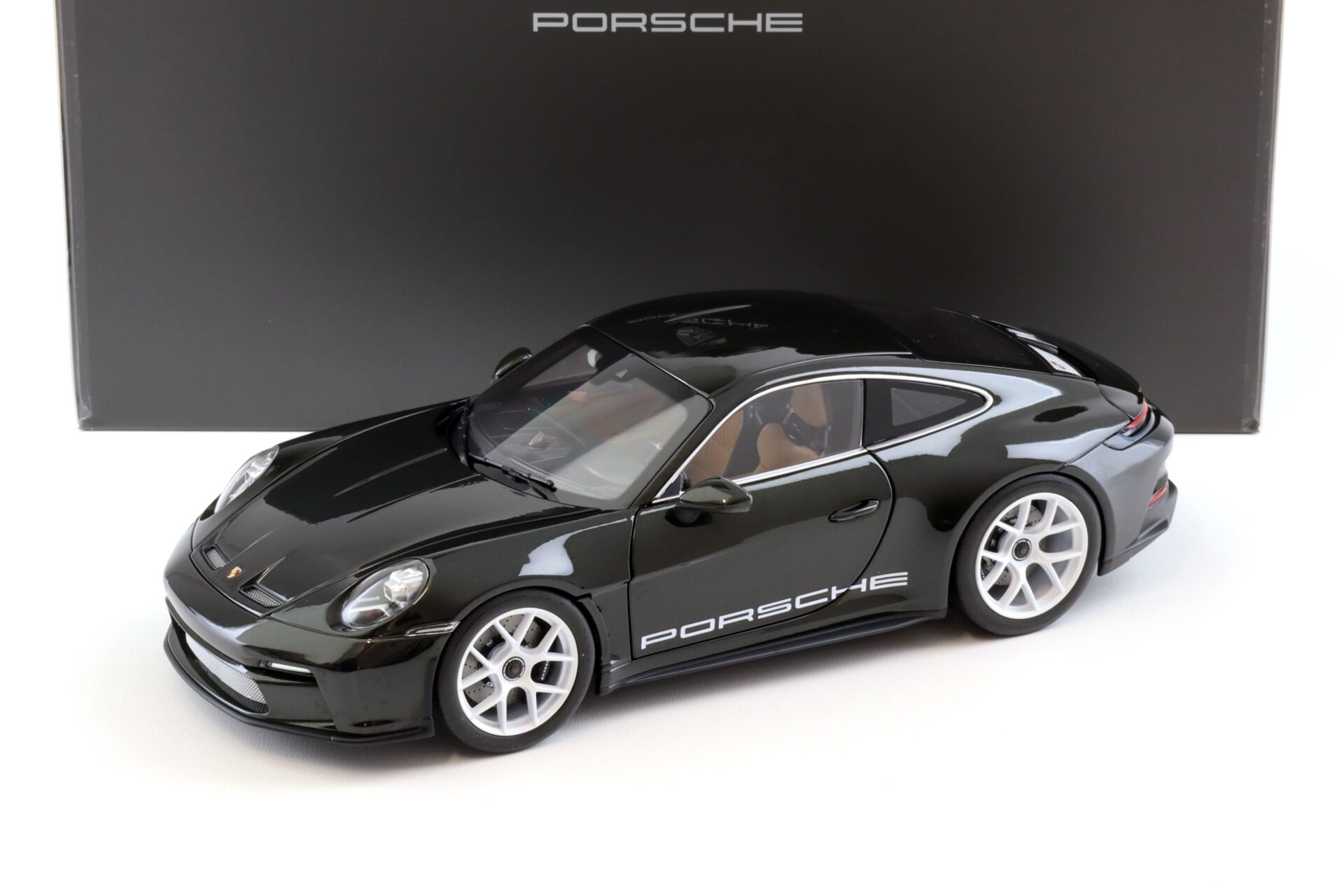 ID 97405 orig.jpg 1:18 Norev Porsche 911 992 S/T Coupe dark Olive green/ Cognac interior WAP DEALER