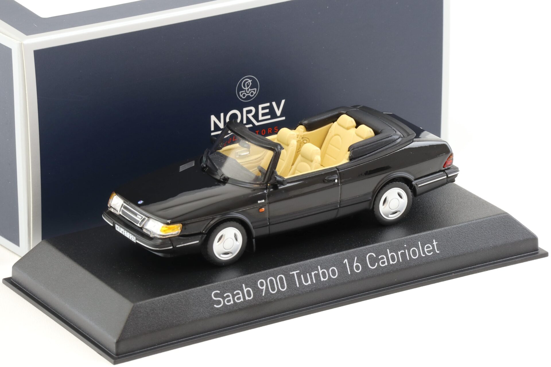 ID 97627 orig 1.jpg 1:43 Norev Saab 900 Turbo 16 Cabriolet 1992 black