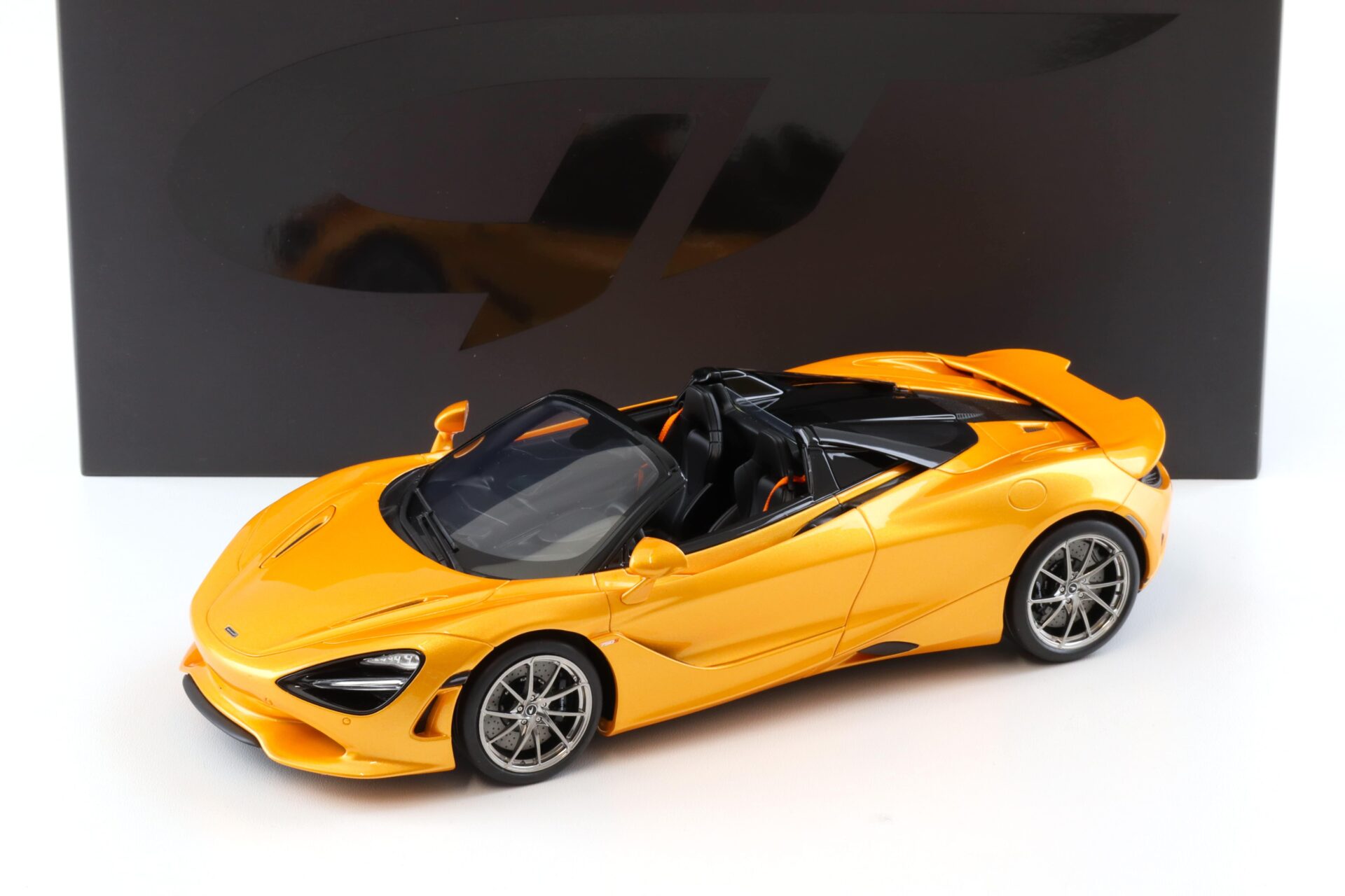 1:18 GT Spirit GT488 McLaren 750S Spider orange 2024