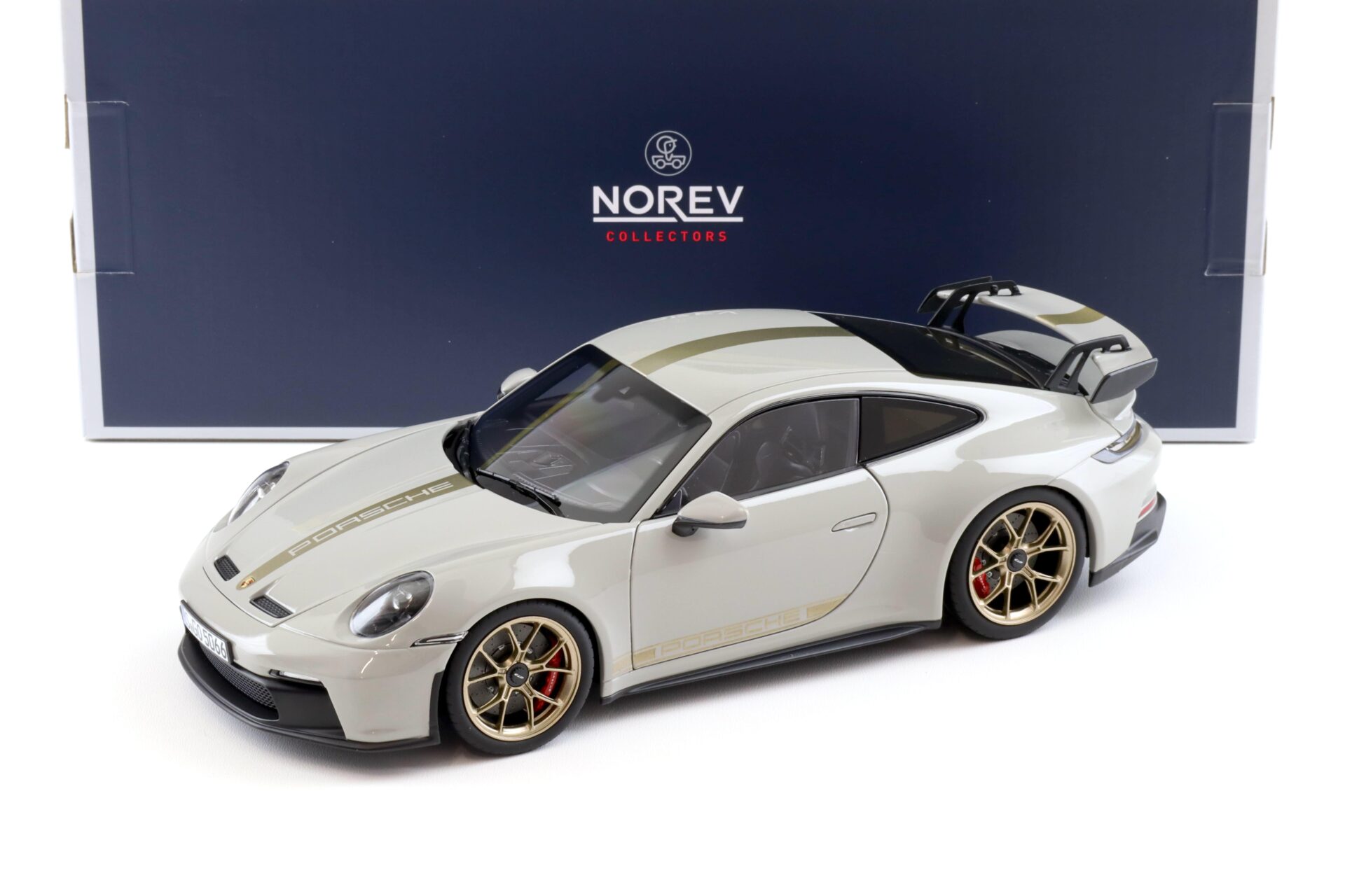 1:18 Norev Porsche 911 (992) GT3 Coupe Kreide Chalk 2021 - Limited 504 pcs.