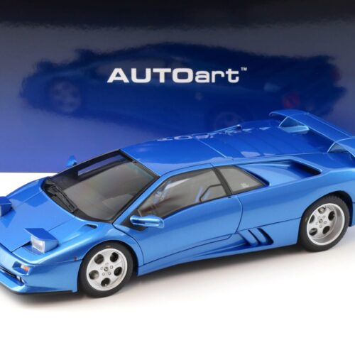 1:18 AUTOart Lamborghini Diablo SE30 - 1993 blu Sirena/ metallic blue 79156