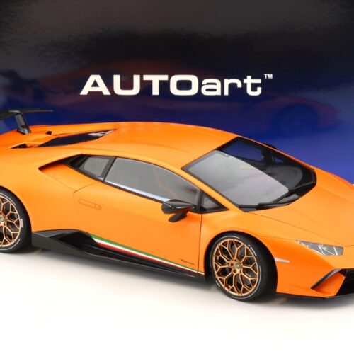 1:12 AUTOart Lamborghini Huracan Performante 2017 arancio anthaeus/ matt orange 12076 - Image 2