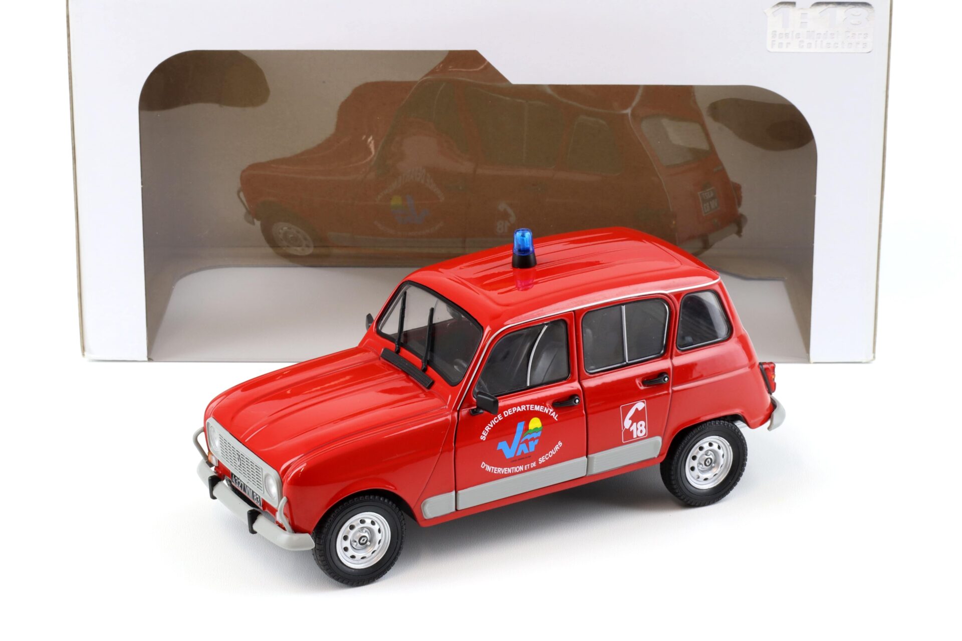 1:18 Solido Renault 4 GTL Pompier du Var Service Departmental red