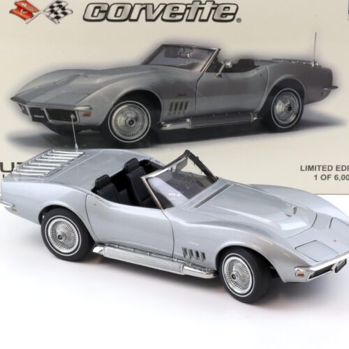 1:18 AUTOart Chevrolet Corvette Convertible 1969 Cortez silver 71162