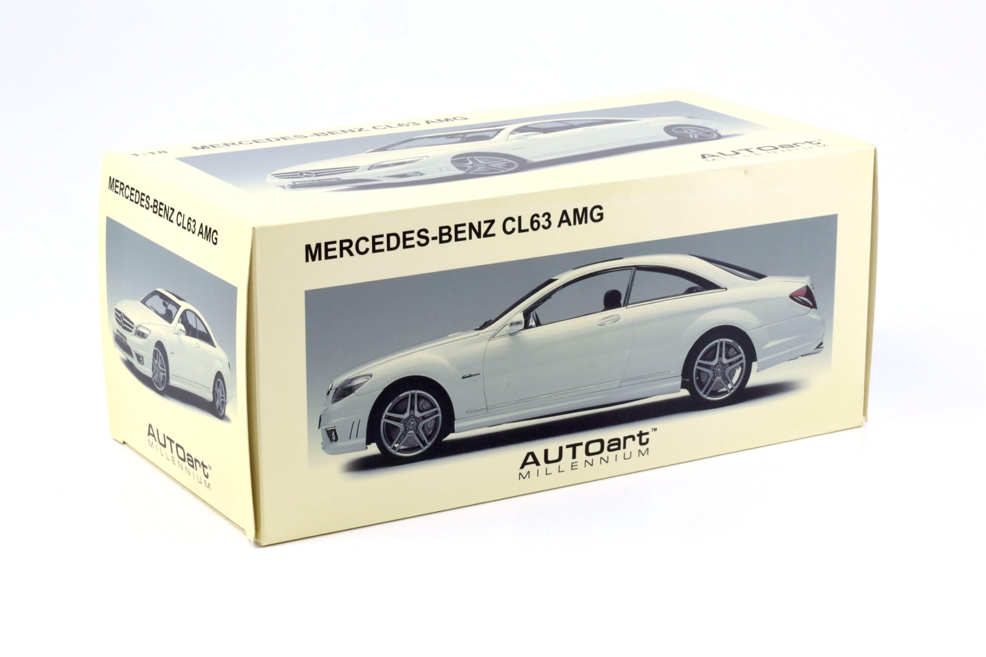 1:18 AUTOart Mercedes CL63 AMG Coupe white DIECAST 76167