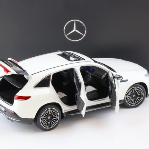 1:18 NZG Mercedes EQC 400 4Matic N293 diamond white bright DEALER VERSION
